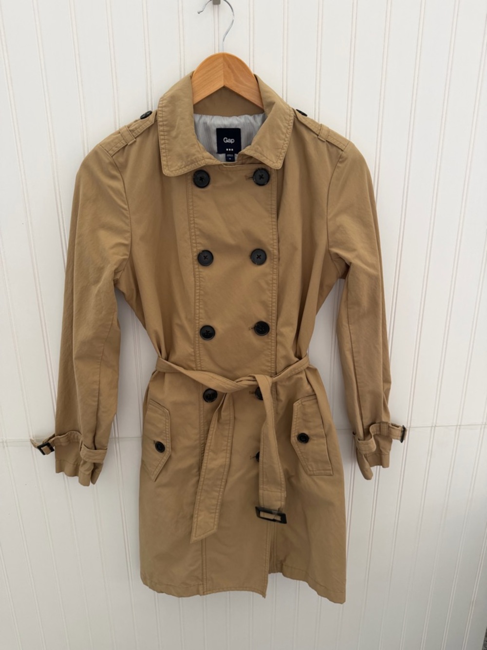 Gap Vintage Women's Classic Tan Trench Coat